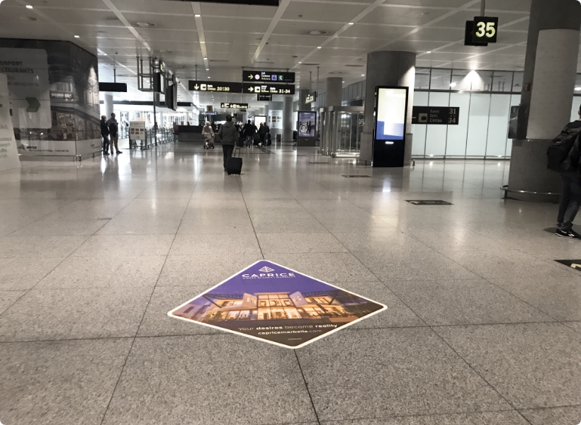 Campaña de Publicidad Exterior para Anticipa (Caprice) en los los soportes del Aeropuerto de Málaga.